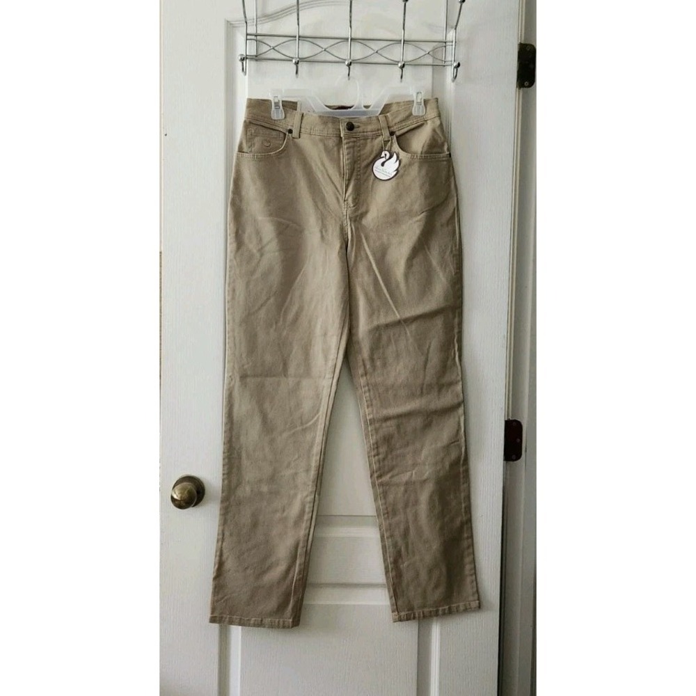 Gloria‎ Vanderbilt Women's Stretch Classic Fit Pants Tapered Leg Beige Size 8